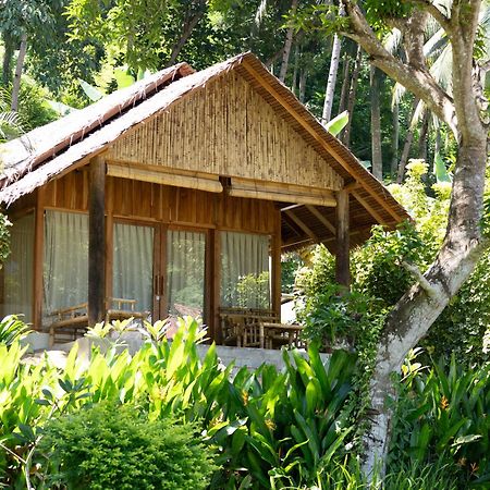 D'Lagoon Dive Resort Bitung Dış mekan fotoğraf